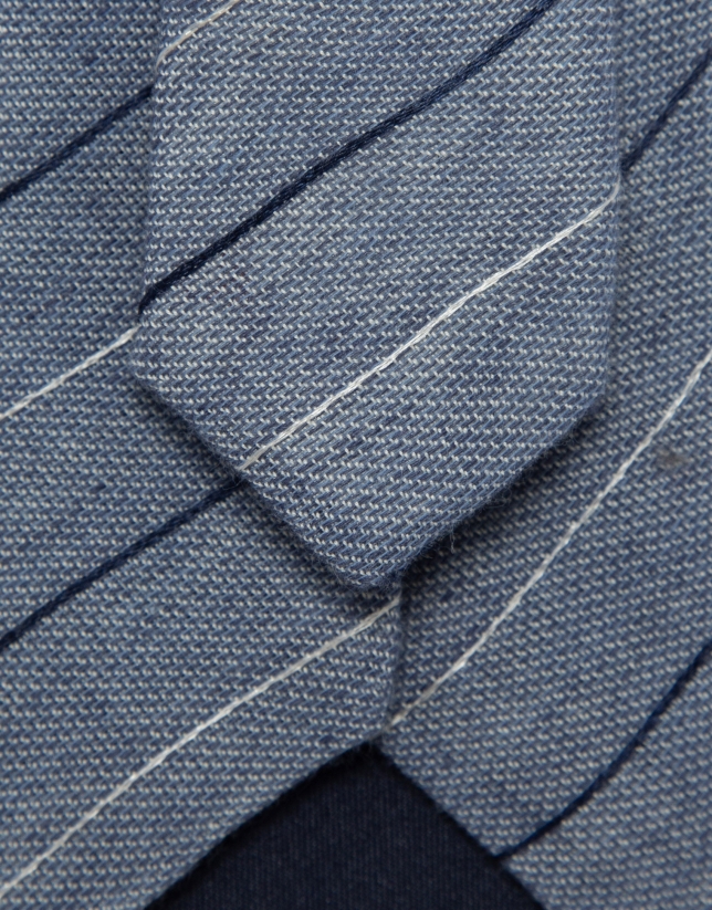 Silk/linen tie with blue stripes