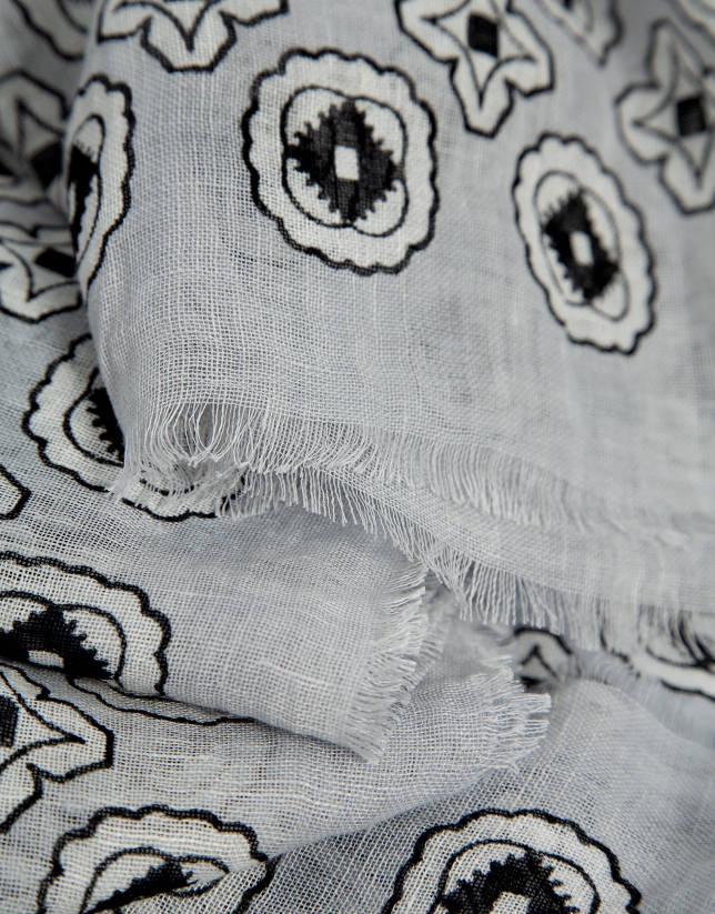 Grey scarf with blue and white geometric print