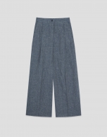 Pantal&oacute;n ancho con pinzas lino azul