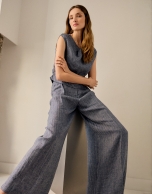 Pantal&oacute;n ancho con pinzas lino azul