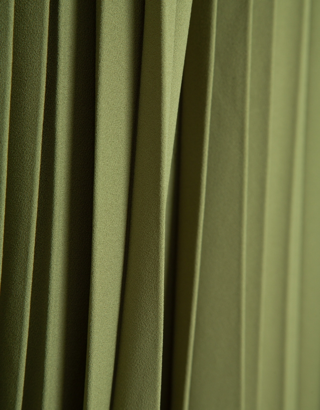 Moss green pleated skirt