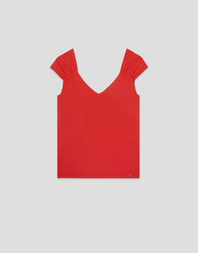 Camiseta hombro fruncido rojo coral