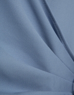 Vestido midi cruzado sin mangas azul