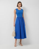 Vestido en tejido combinado punto y algod&oacute;n azul