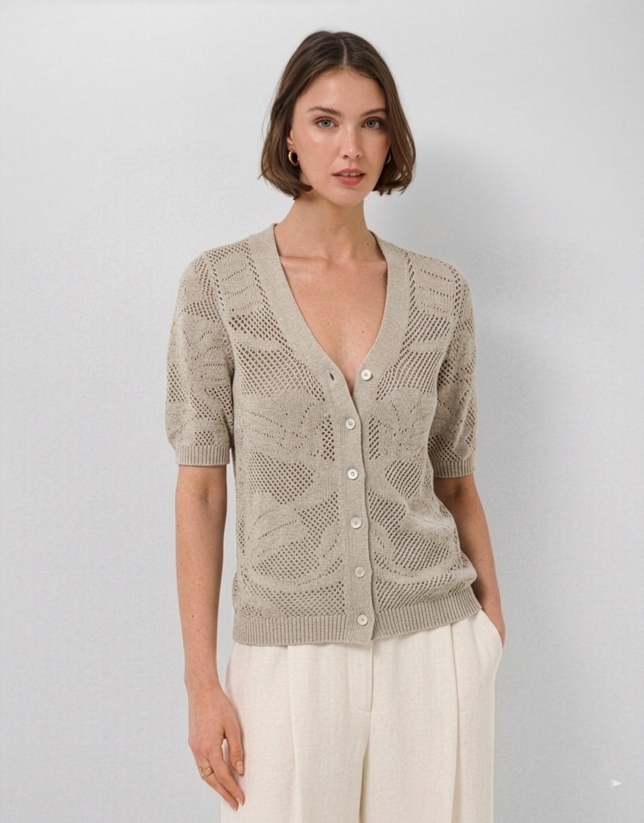 Short-sleeved jacket with floral cut-outs in ecru