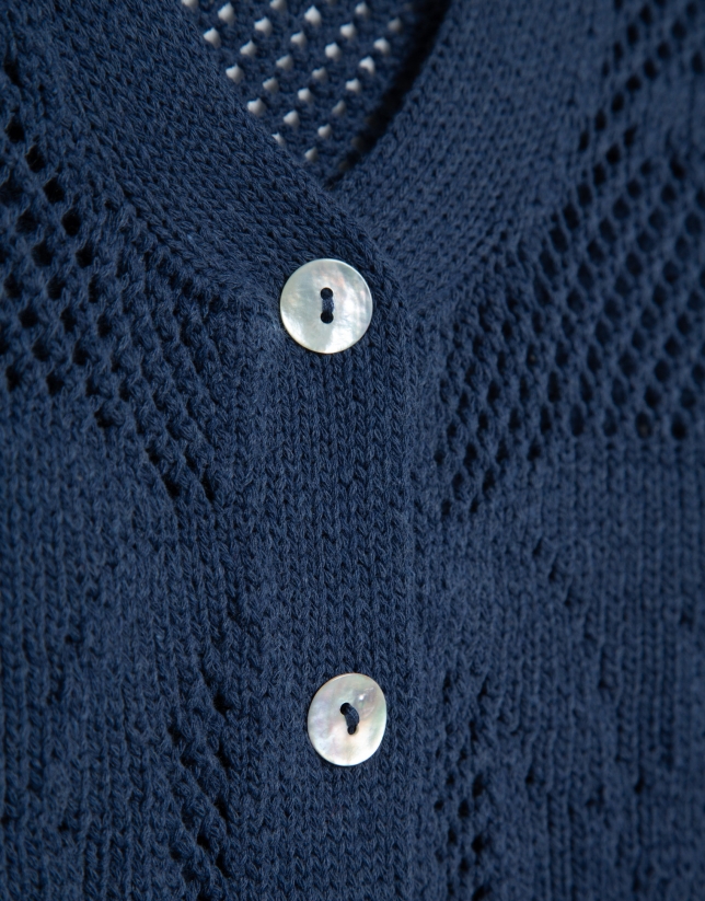 Short-sleeved jacket with navy blue floral cut-outs