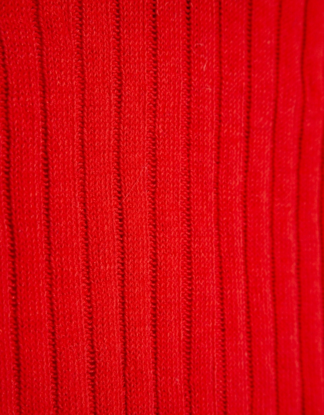 Top sisas acanalado rojo