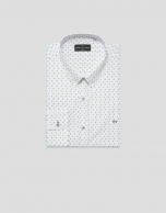 Regular fit khaki geometric print casual shirt