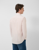 Regular fit orange geometric print casual shirt