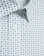 Camisa sport regular fit estampado geom&eacute;trico flores verdes