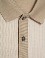 Polo jacquard mercerizado tricolor camel/blanco