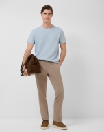 Light blue short-sleeved piqu&eacute; T-shirt