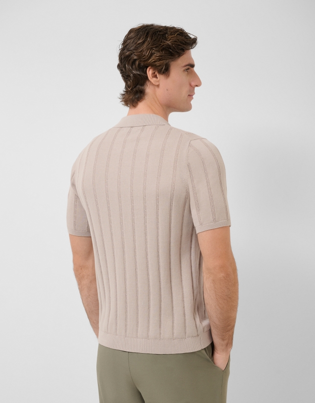 Open-neck mink-coloured cable knit polo shirt