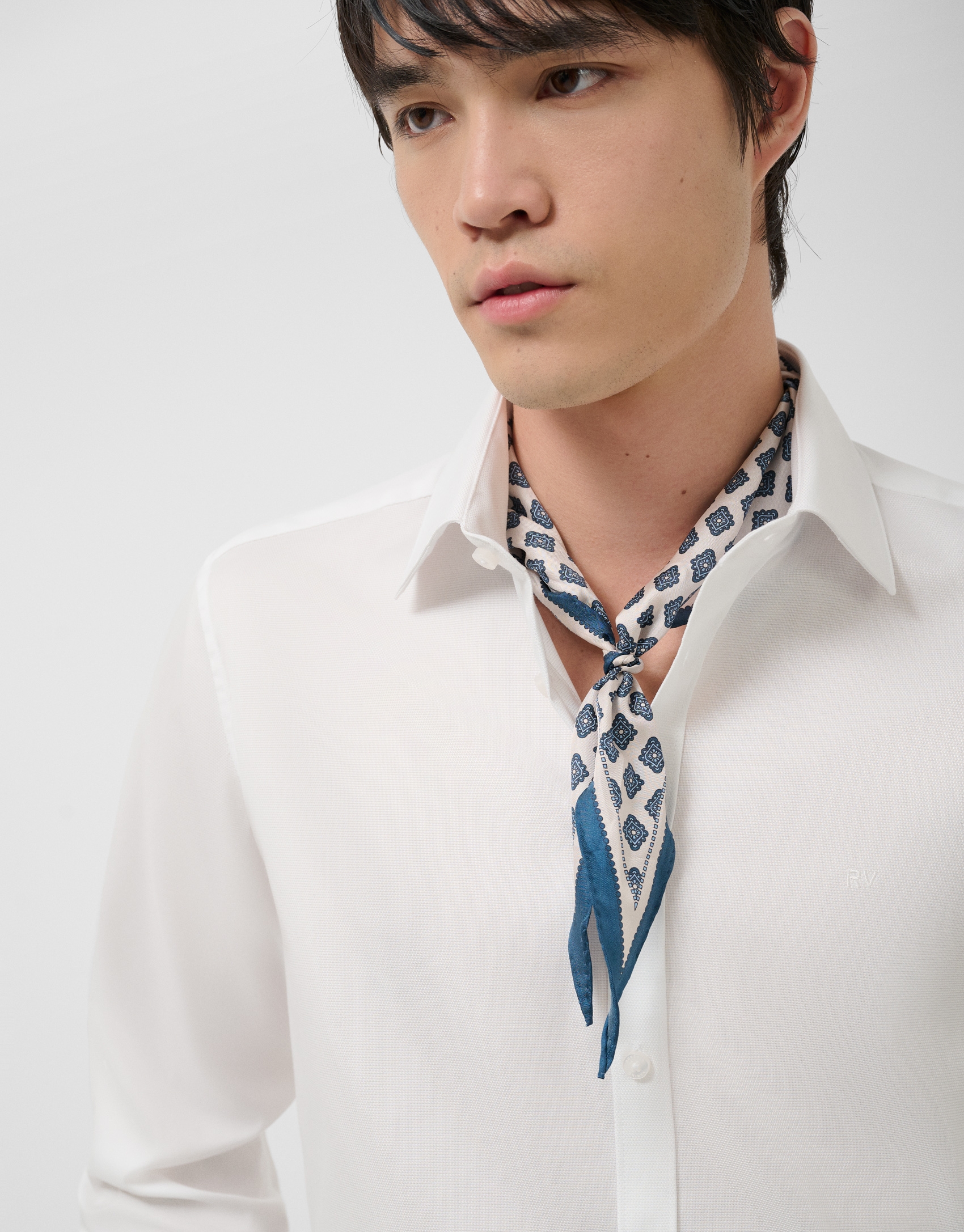 White silk triangular bandana with blue geometric print